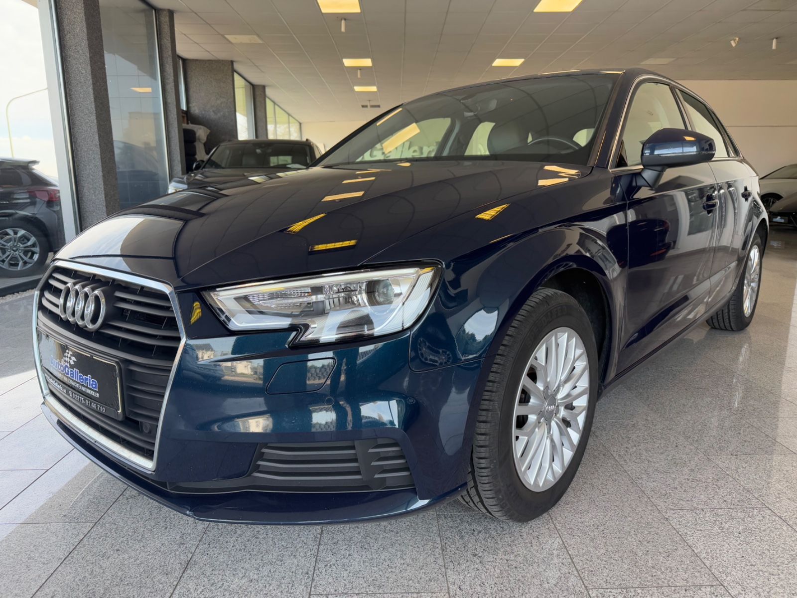 Audi A3 Sportback Automatik Navi Klima SHZ Alcantara foto 5