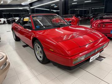 1989 Ferrari MONDIAL 照片 6