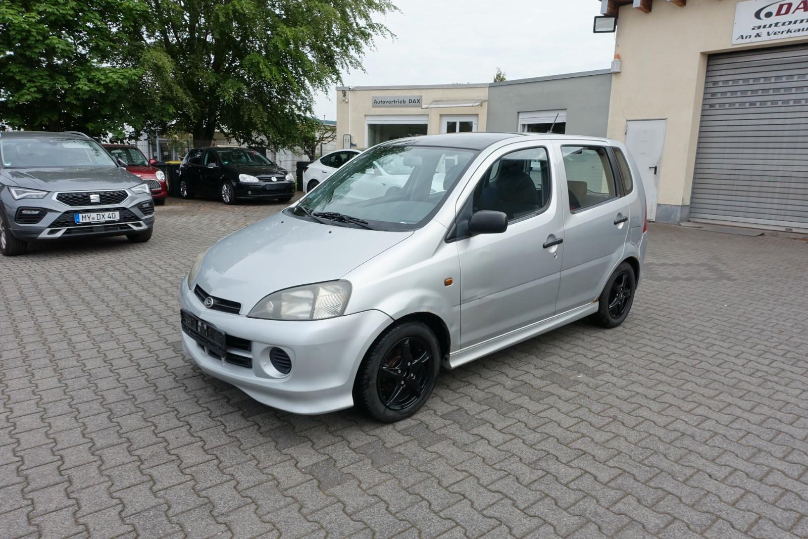 Daihatsu YRV 1.3 Plus