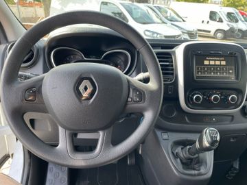 Renault Trafic - 10