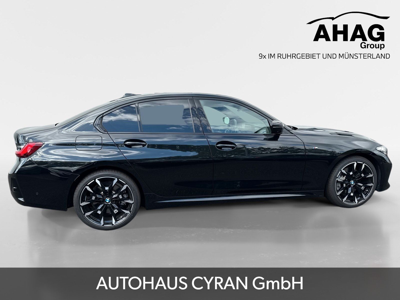 BMW 330i xDrive Limousine imagem 3