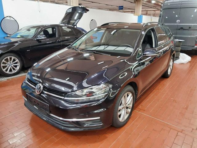 Volkswagen Golf VII Variant Comfortline 1.6 TDI DSG Alu ACC