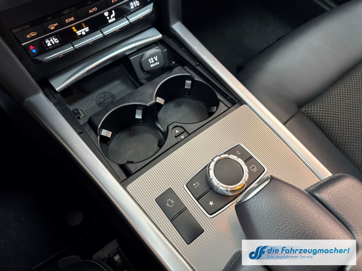 Fahrzeugabbildung Mercedes-Benz E 200 BlueTec Niveau AHK-klappbar LED Blendfreie