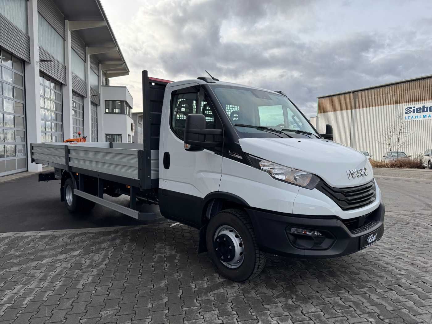 Fahrzeugabbildung Iveco Daily 70C21H A8 Pritsche *L6.000mm*Automatik*