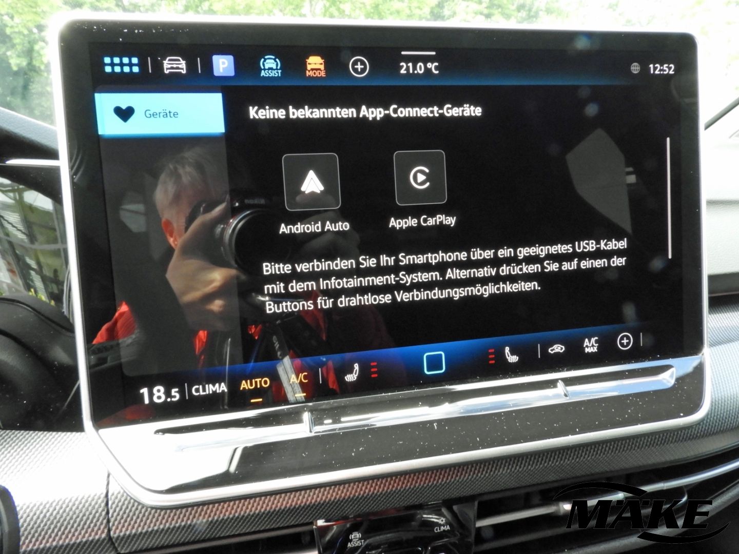 Golf R-Line 1.5 eTSI DSG AHZV NAV IQ.L RFK BLACK