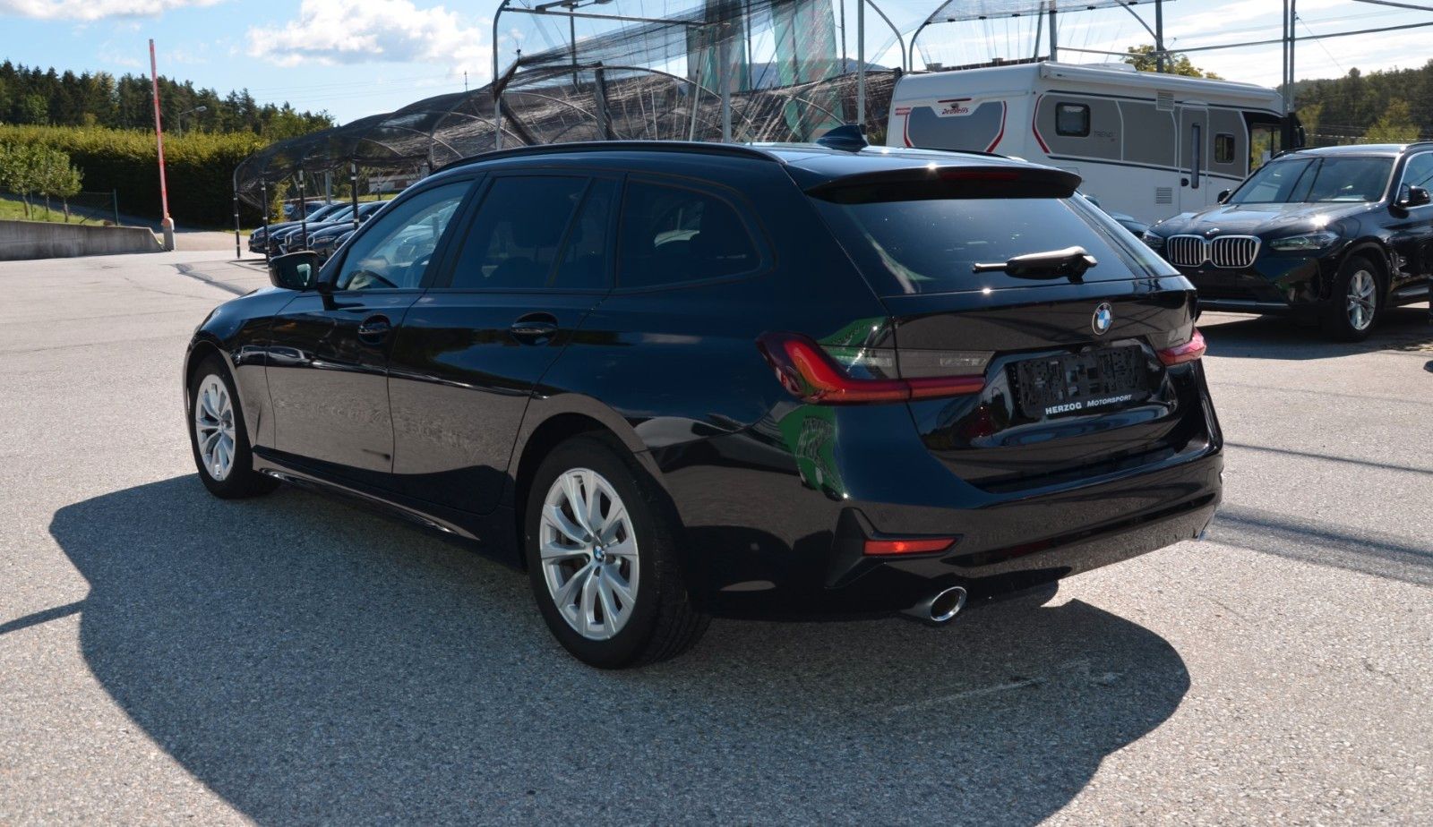 BMW 320d xDrive Touring 48 V Aut. LED EXP:19.950.- imagem 3