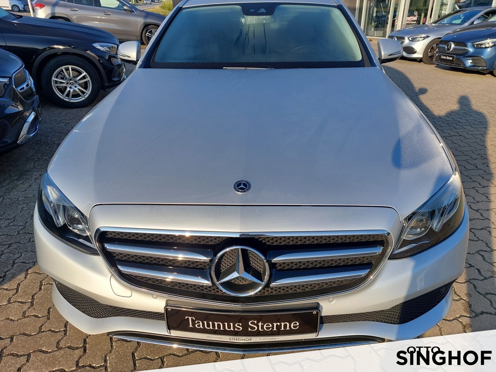 Fahrzeugabbildung Mercedes-Benz E 200 T Avantgarde 4Matic+dyn.LED+Rü Kam+TOTW+