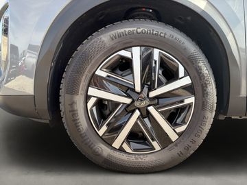Peugeot 2008 - 8