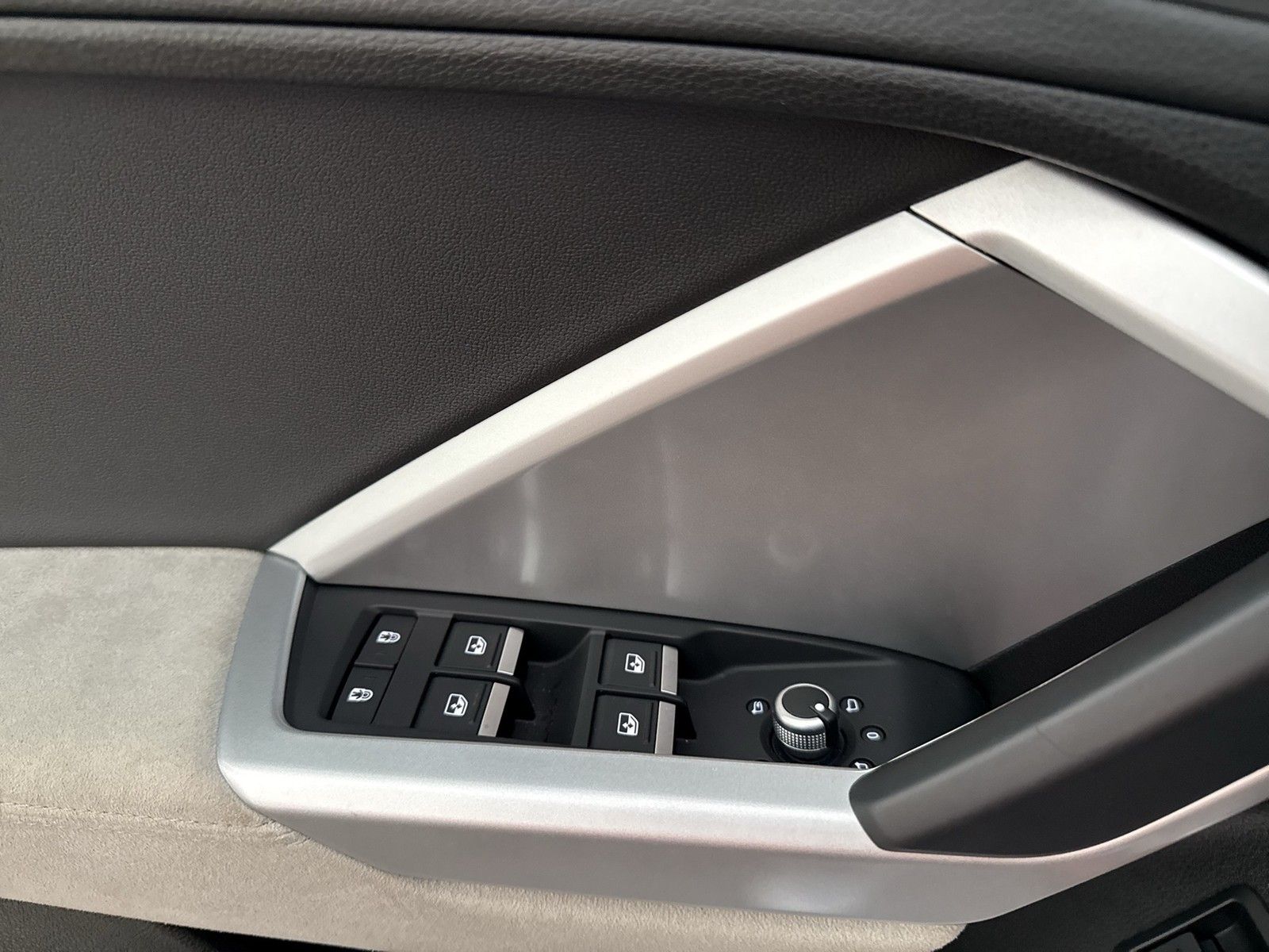 Audi Q3 Sportback 35 S LINE BLACKPAK PANO SONOS AHK foto 19