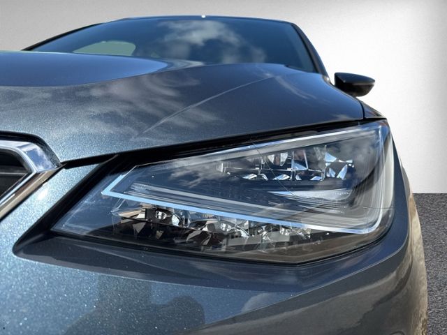 Arona 1.0 TSI FR LED+NAVI.+KLIMA+AHK+RFK+ACC+SHZ