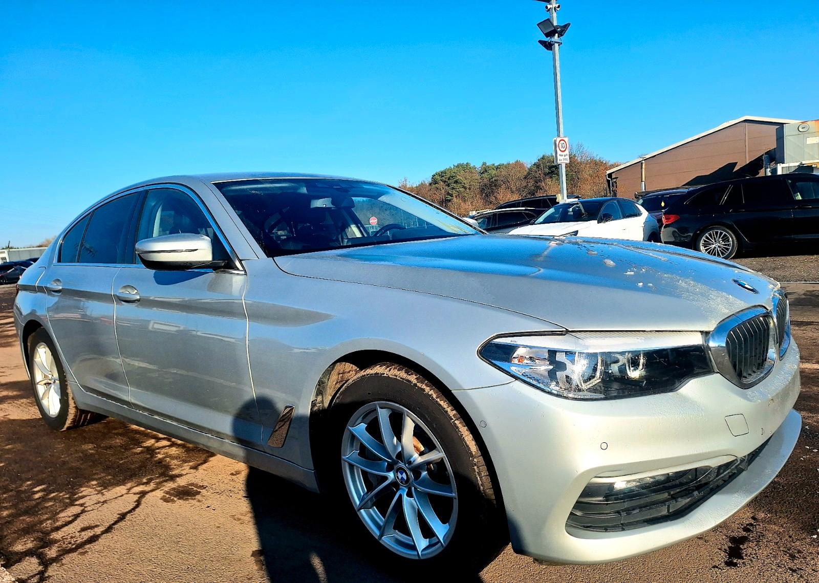 BMW 530e*Virtual*Navi*Leder*LED*Cam-PDC