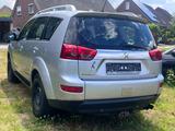 Peugeot 4007 Sport 1.HAND 4X4 KLIMA T-LEDER 7-SITZER - Peugeot 4007 mit Diesel-Antrieb
