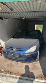 Peugeot 307 1.6 Premium 110 Premium - Peugeot 307 Premium mit Benzin-Antrieb