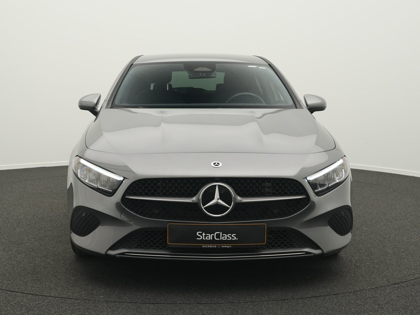 Mercedes-Benz A 180 d Progressive LED+Kamera+Apple+MBUX imagem 2