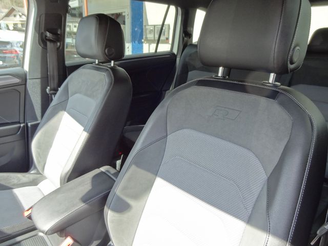 Fahrzeugabbildung Volkswagen Tiguan Allspace/2 x R-Line/Navi/AHK/DSG/Allrad/