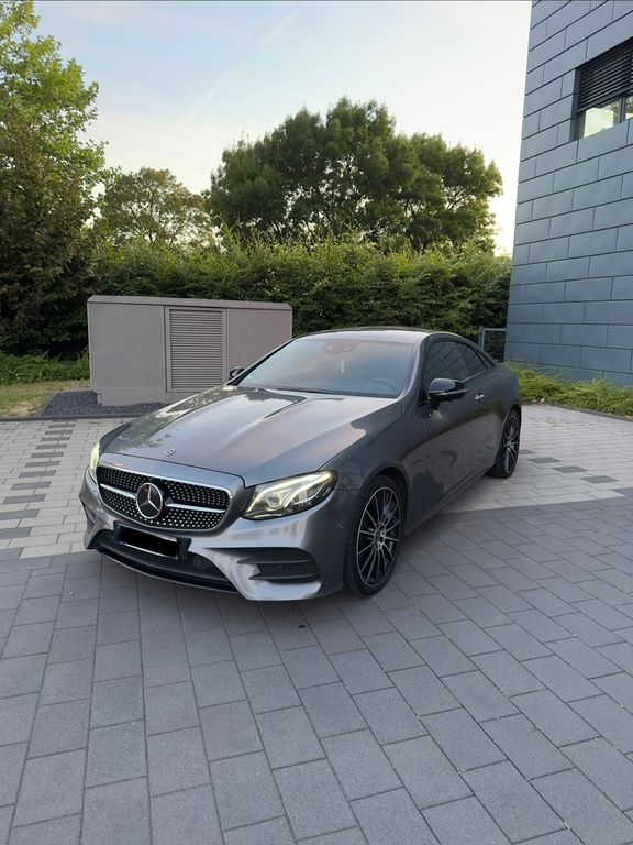 Mercedes-Benz E 400