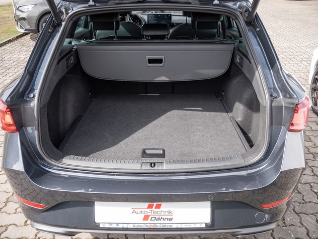 Leon Sportstourer 2.0 TSI KAMERA NAVI ACC LED