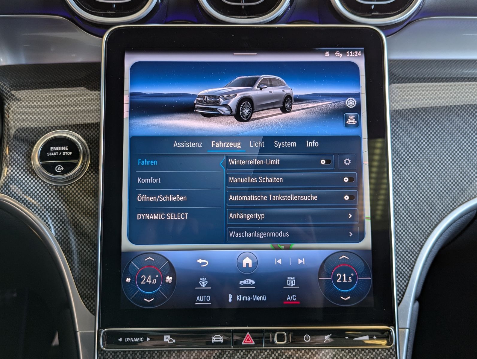 Fahrzeugabbildung Mercedes-Benz GLC 300 d 4M AMG Pano Digital-Light ACC AHK 20"
