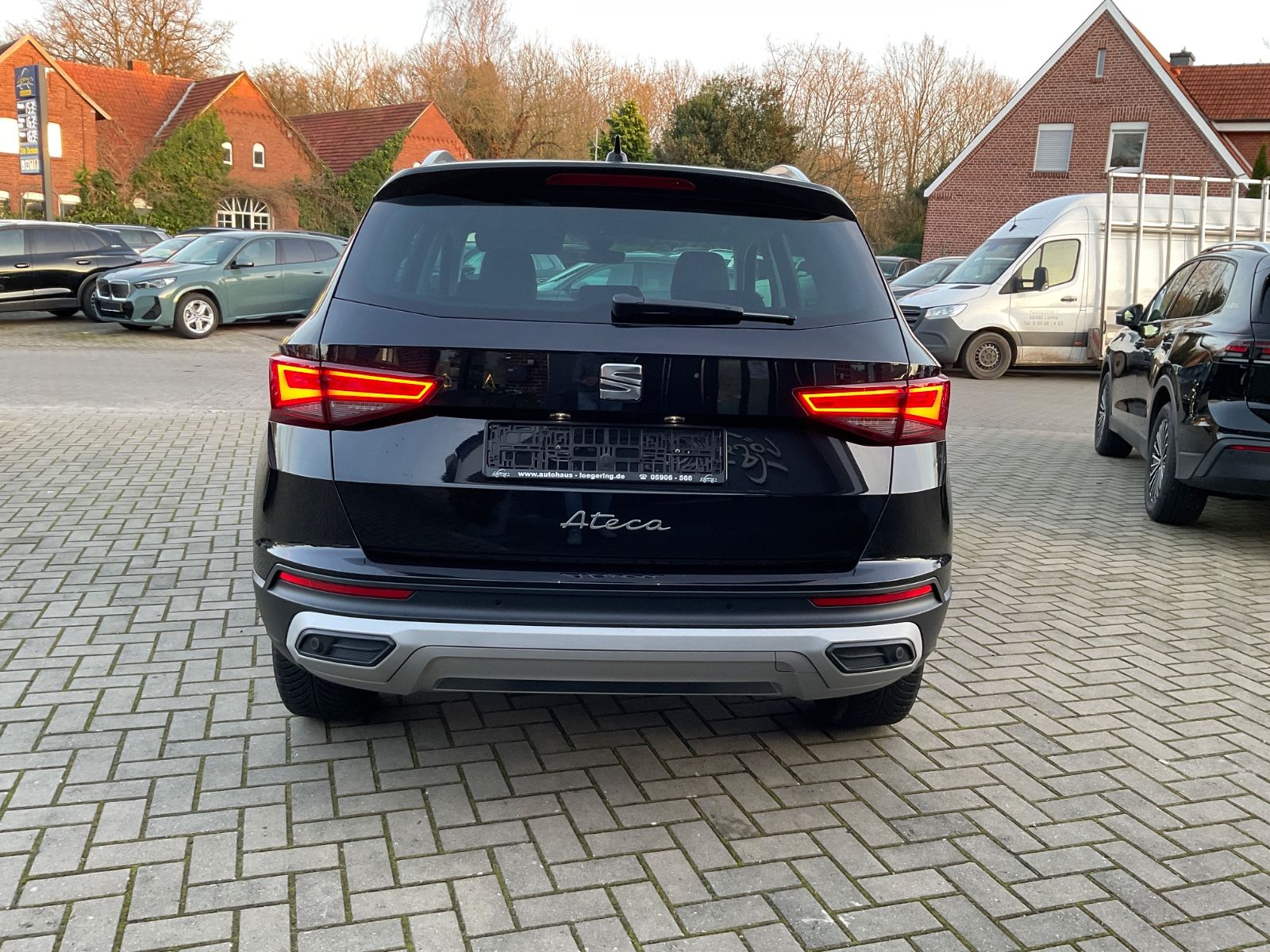 Fahrzeugabbildung SEAT Ateca 1.5 TSI Xperience DSG,Kamera,Navi,LED