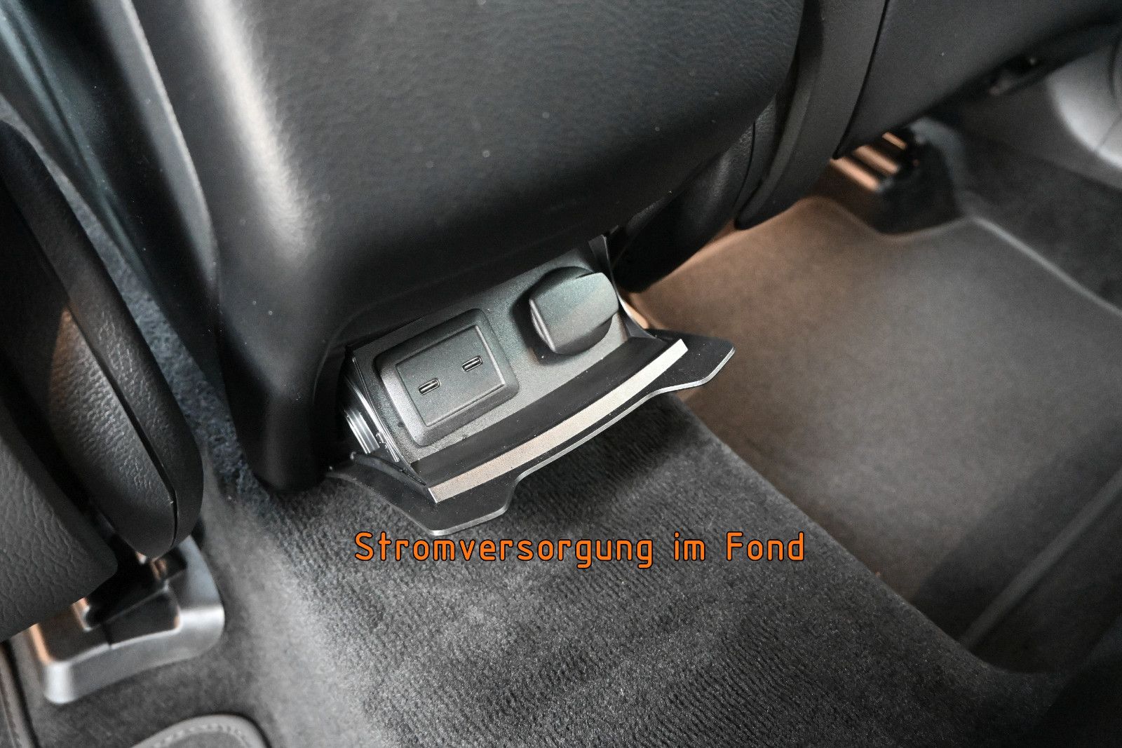 Fahrzeugabbildung Mercedes-Benz GLC 300 d 4M. Coupé NIGHT °ACC°AHK°360°STANDHEIZ