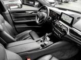 BMW 640i PANO+HuD+DA+PA+ADAPT.LED+NAVI - BMW 6 Series: Limousine
