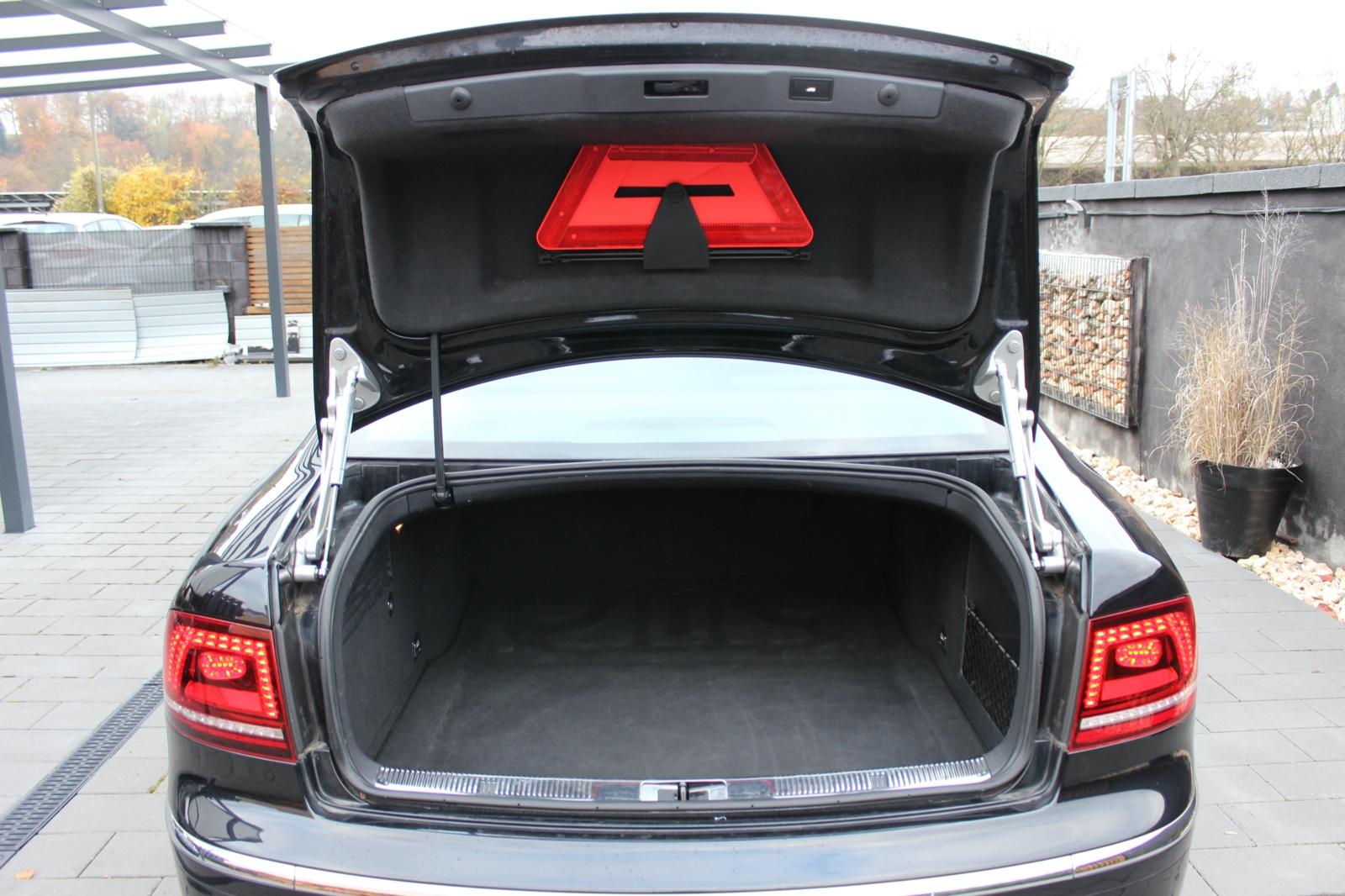 Volkswagen Phaeton V6 TDI 5-Sitzer 4Motion lang,Navi,Leder