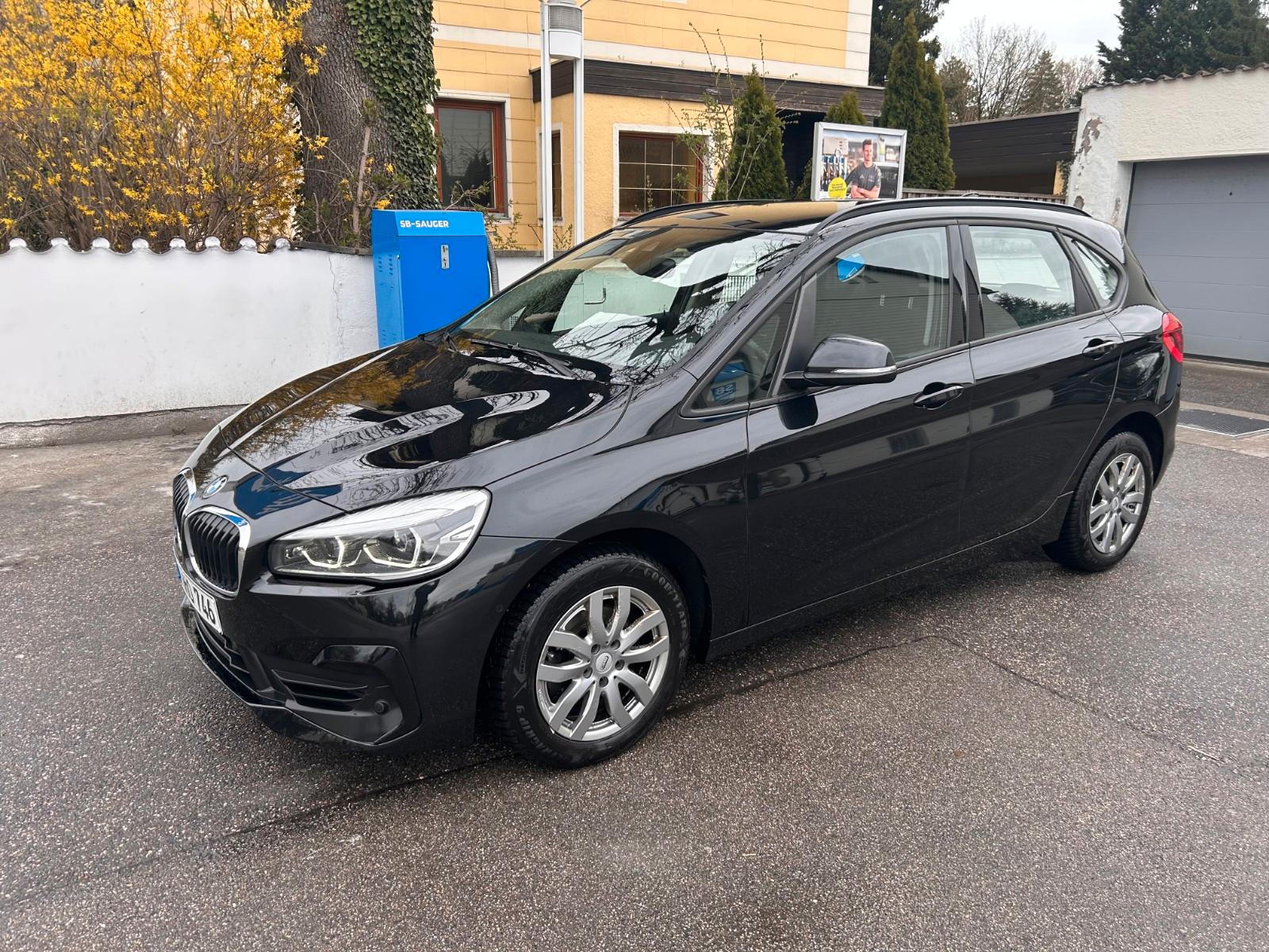 BMW 218i  Active Tourer 218 i AHK