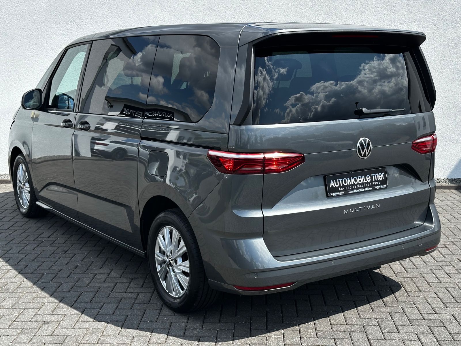 Volkswagen T7 Multivan Life 7Sitzer Unfallfrei foto 7