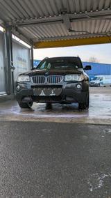 BMW E83 X3 3.0 SI Automatik mit M Paket - BMW X3 E83 mit Benzin-Antrieb