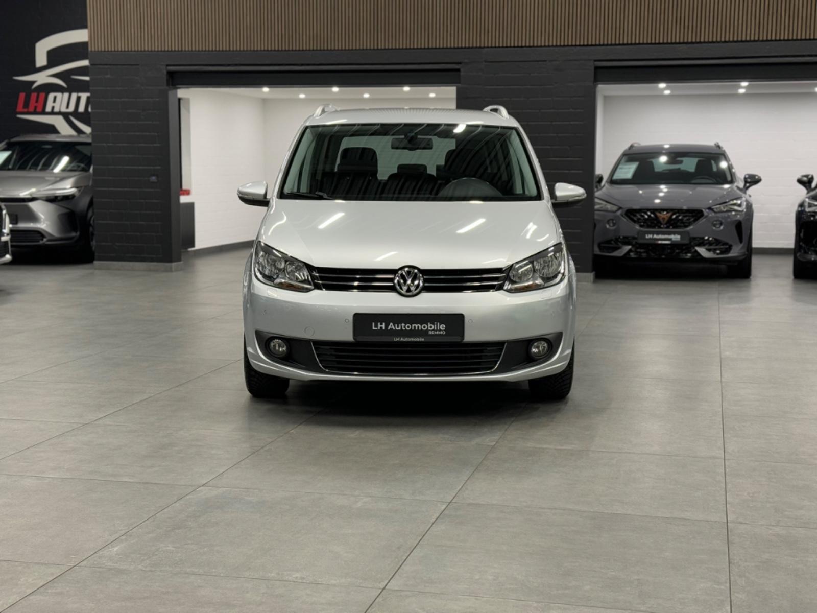 Volkswagen Touran Cup Navi SHZ PDC