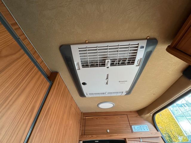 HRZ Freedom Life-Mercedes 3.0-V6-4x4-Standklima-Ahk