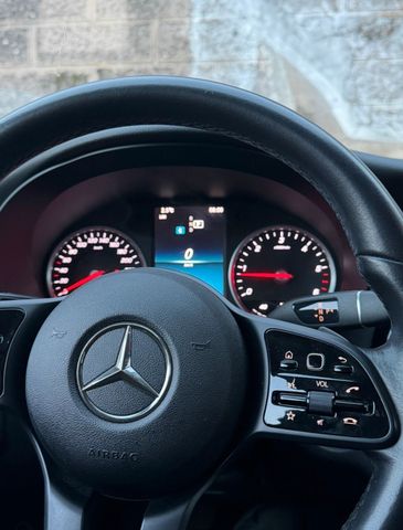 MERCEDES-BENZ Mercedes Benz C klasse 200d 9 Gang Tronic