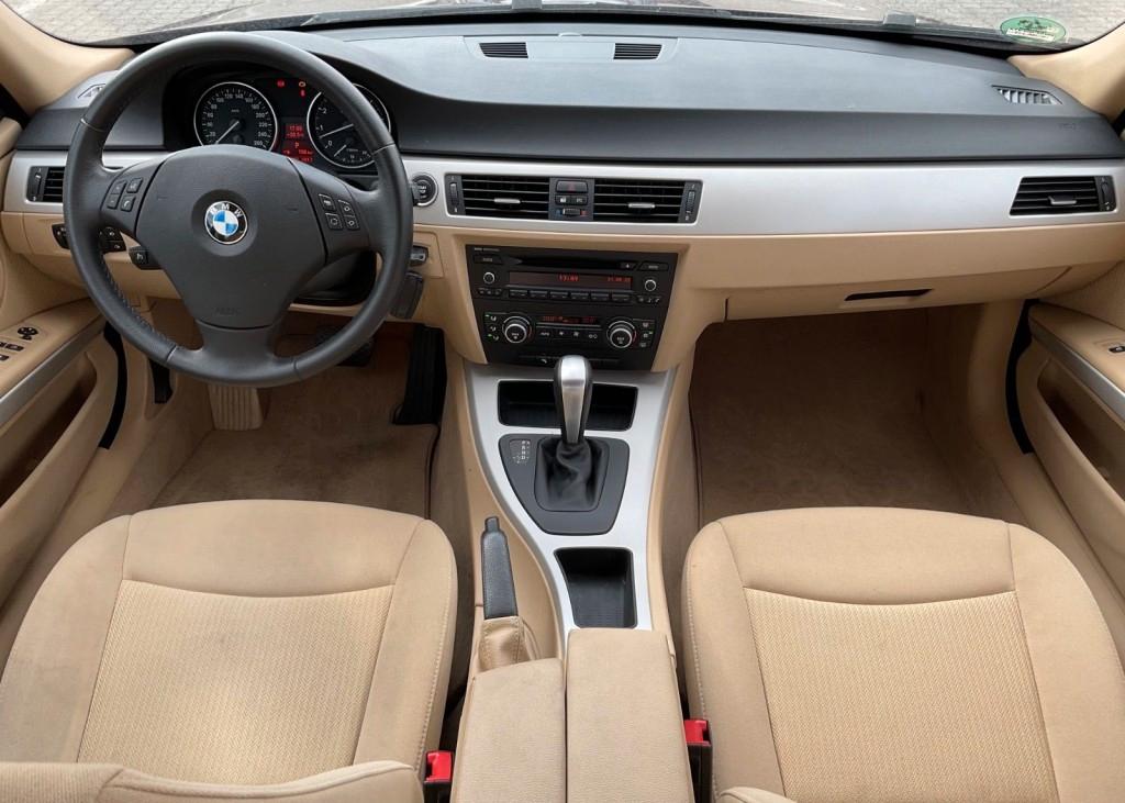 BMW 325