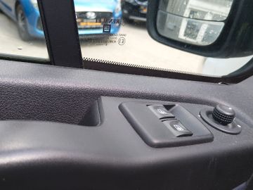 Opel Vivaro - 10