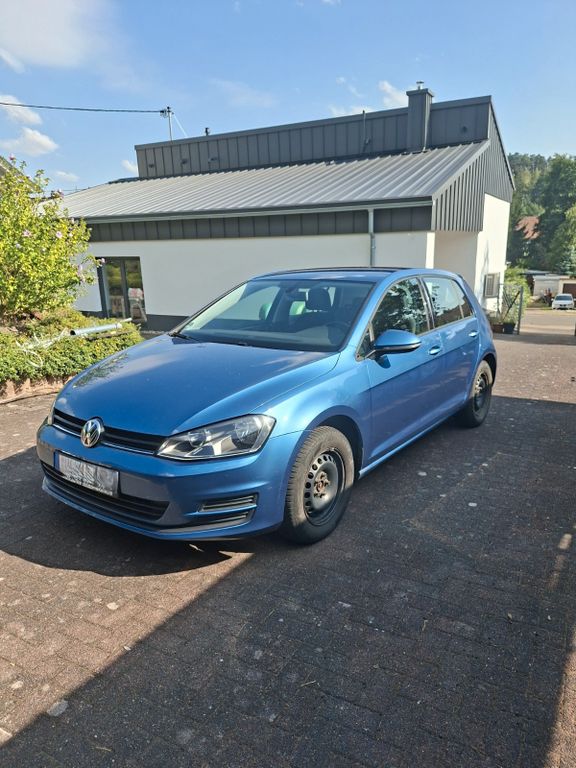 Image of Volkswagen Golf