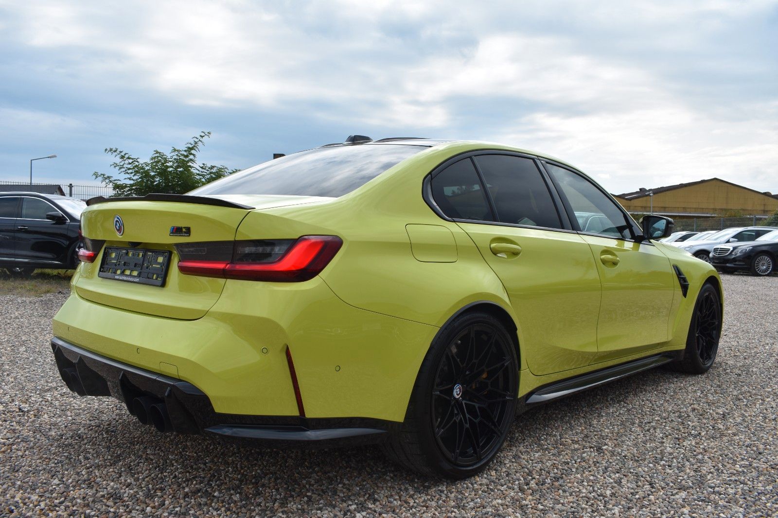 Fahrzeugabbildung BMW M3 Lim. Competition TrackP. CarbK. CarbonP. 360°
