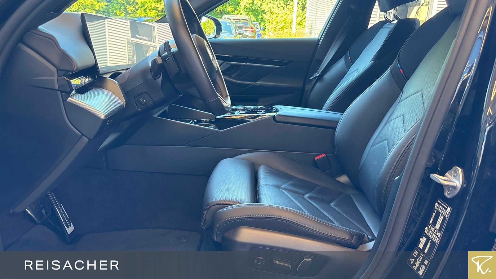 BMW 520d A xDrive Tou M-Sport PRO Stdhz DAProf PAPro foto 4