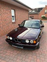 BMW 520i Touring 520i#Oldtimer# - rote BMW 520