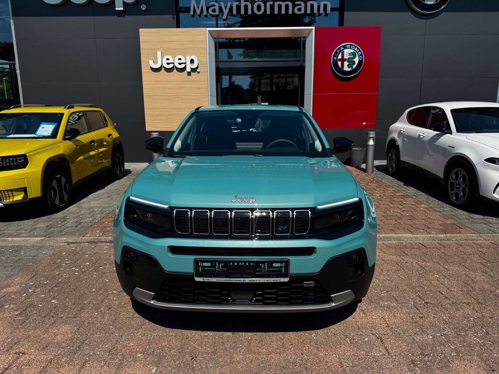 Fahrzeugabbildung Jeep Avenger Elektro Altitude+ Navi Kamera Sitzhzg.