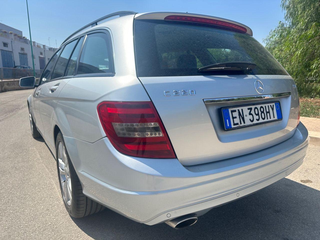 Mercedes-Benz C 220