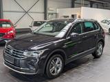 Volkswagen Tiguan 2.0 TDI SCR 4MOTION DSG Elegance - mit Diesel-Antrieb: Schwarz, Alcantara, Beheizbares Lenkrad