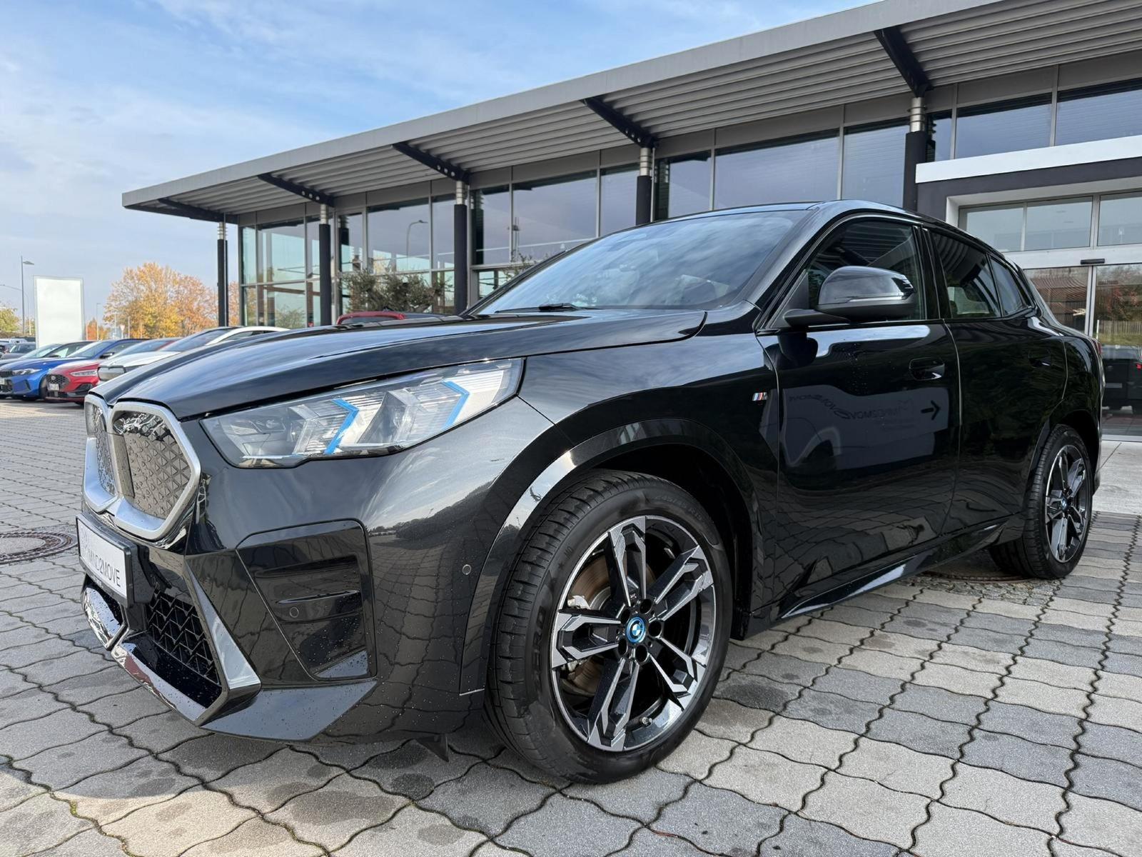 BMW iX2