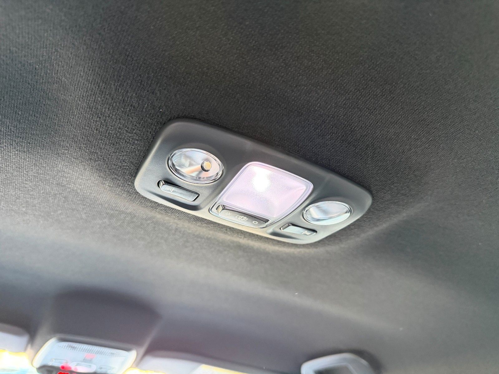 Fahrzeugabbildung Opel Corsa F 1.2 Turbo GS LED,SHZ,Kam.,PDC,Sportp.,LM
