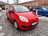 Renault Twingo Authentique*1.Hand*Tüv Neu*Isofix* - Renault Twingo Authentique mit Benzin-Antrieb