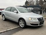 Volkswagen Passat Lim. Comfortline*17ZOLL*KLIMA*TEMPO* - gebrauchte VW Passat aus dem Jahr 2005