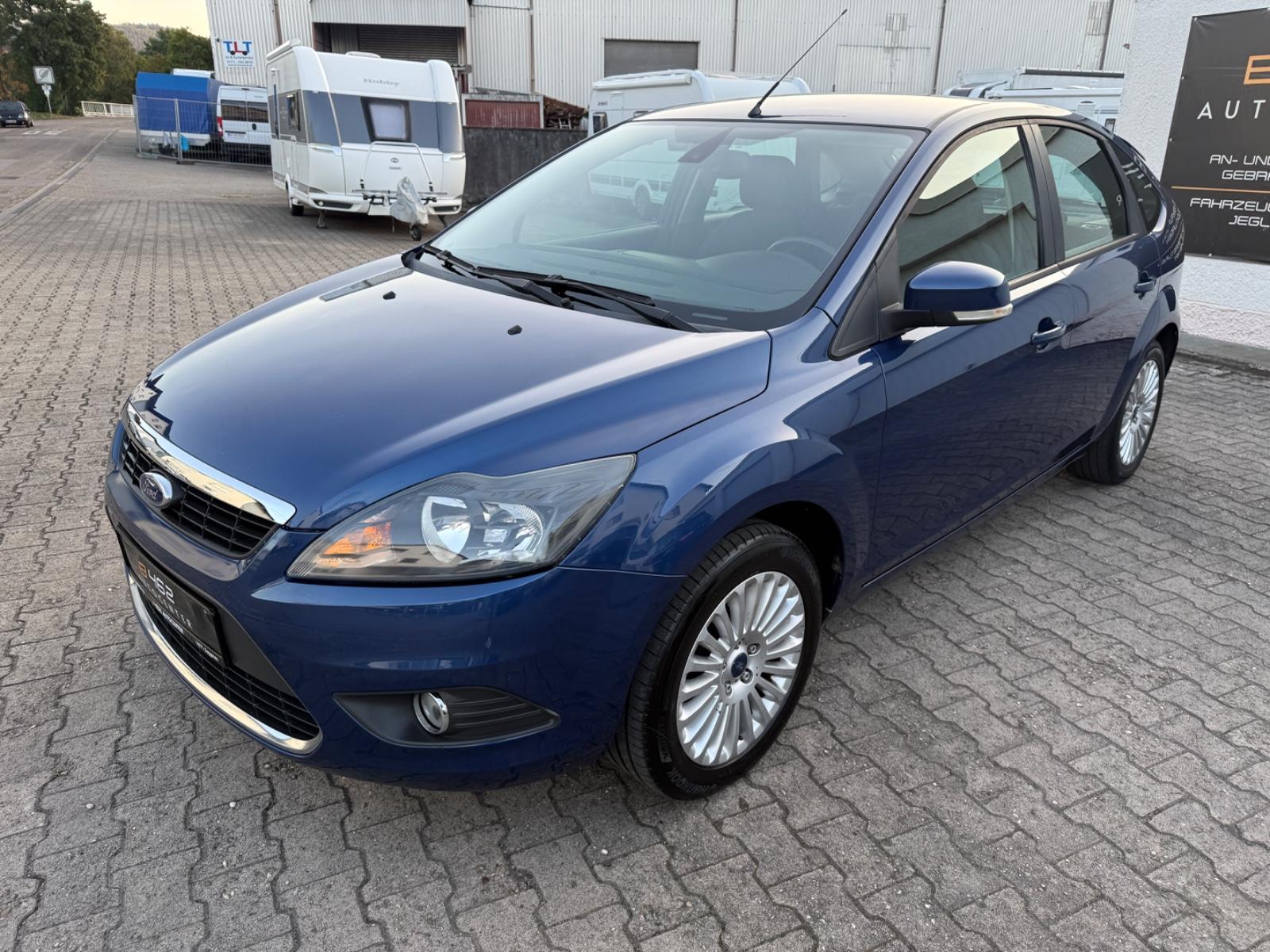 Ford Focus Lim. Titanium 1.6 5trg. Alu TÜV 08/27