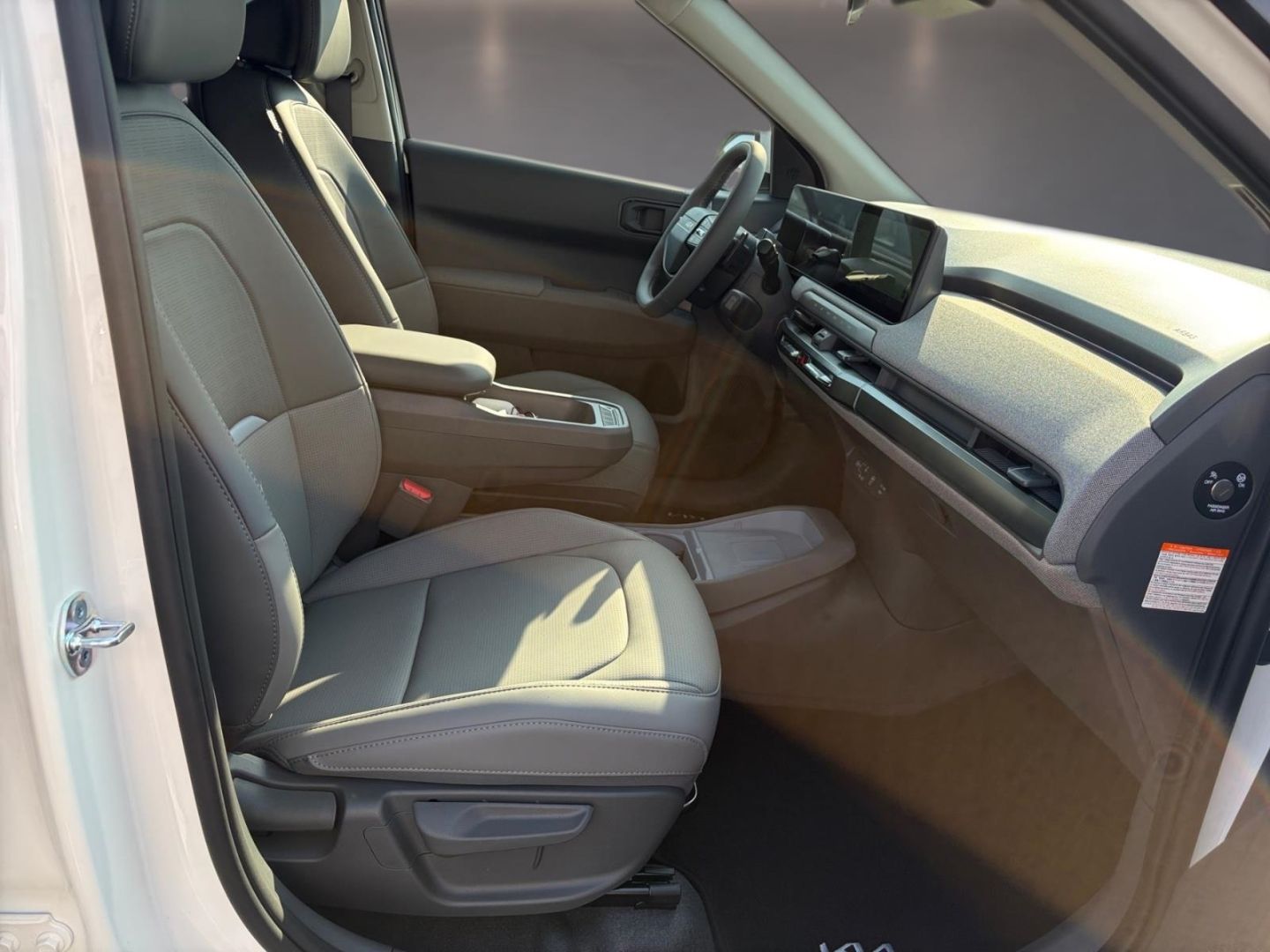 Fahrzeugabbildung Kia EV3 150 kW Earth Navi Digitales Cockpit Soundsys