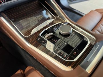 BMW X6 - 12
