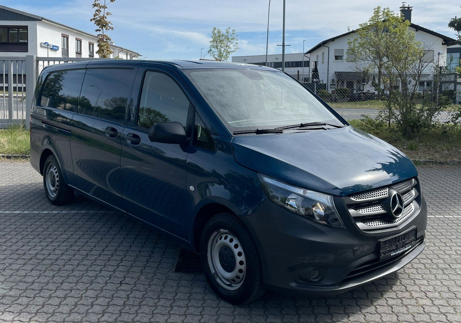 MERCEDES-BENZ Vito 116 CDI extralang WÜRTH Regale Klima Kamera