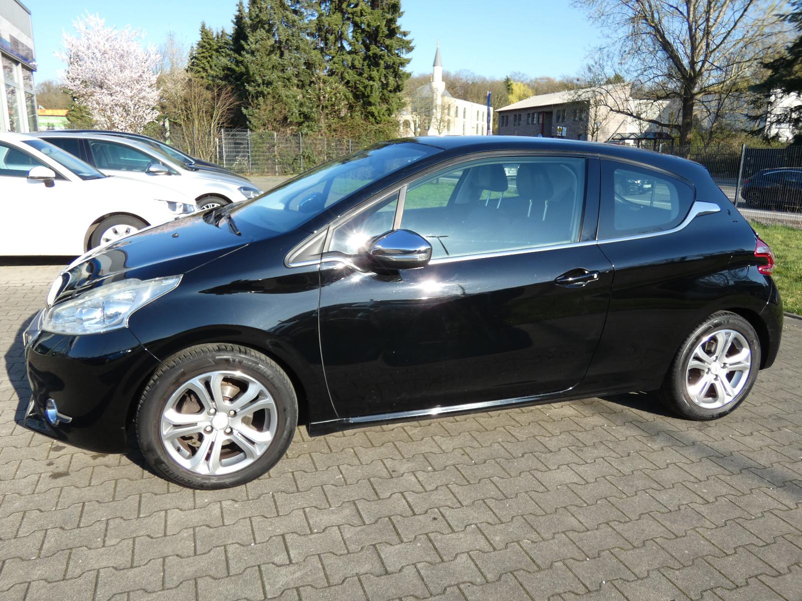 Peugeot 208 Allure*2 HAND*PDC*KLIMA*TEMPOMAT*TÜV03/28